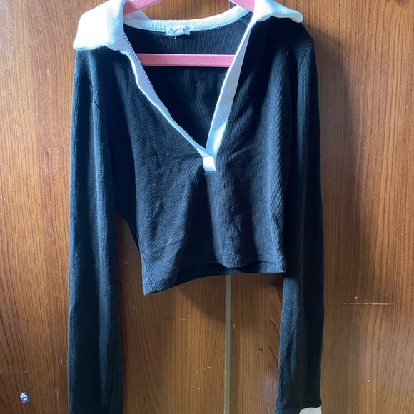 Crop top - Picture 3 of 3